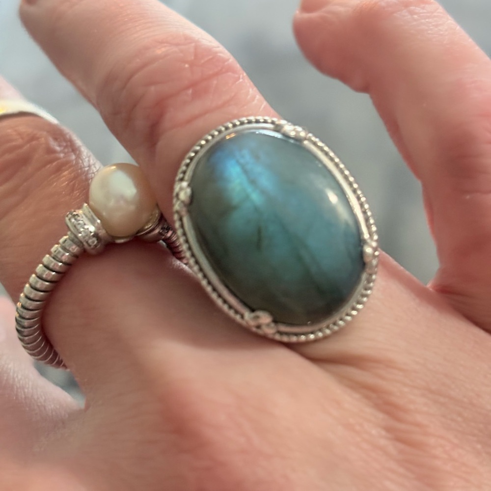 Stirling Siver Labradorite Oval Cut Ring